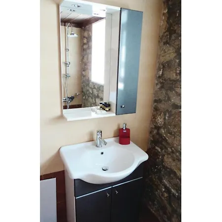 Feriehus 2 Bedroom Amazing Home In Paralio Astros