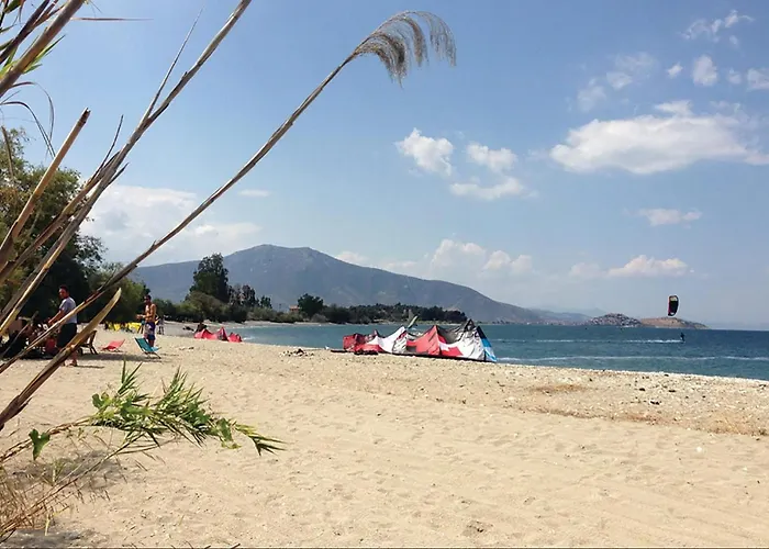 Casa de Férias 3 Bedroom Lovely In Parálion Ástros